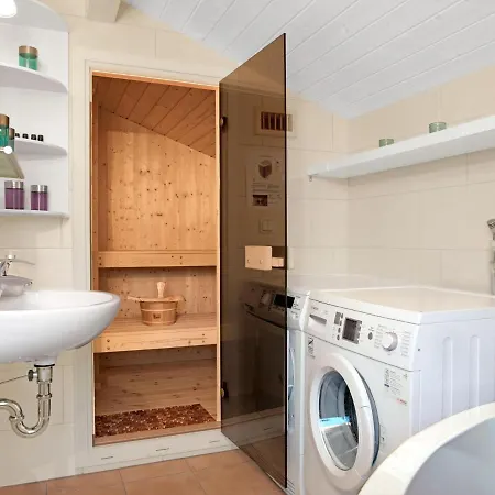 Daenische Ferienhaeuser Am Salzhaff Haus Meerjungfrau *